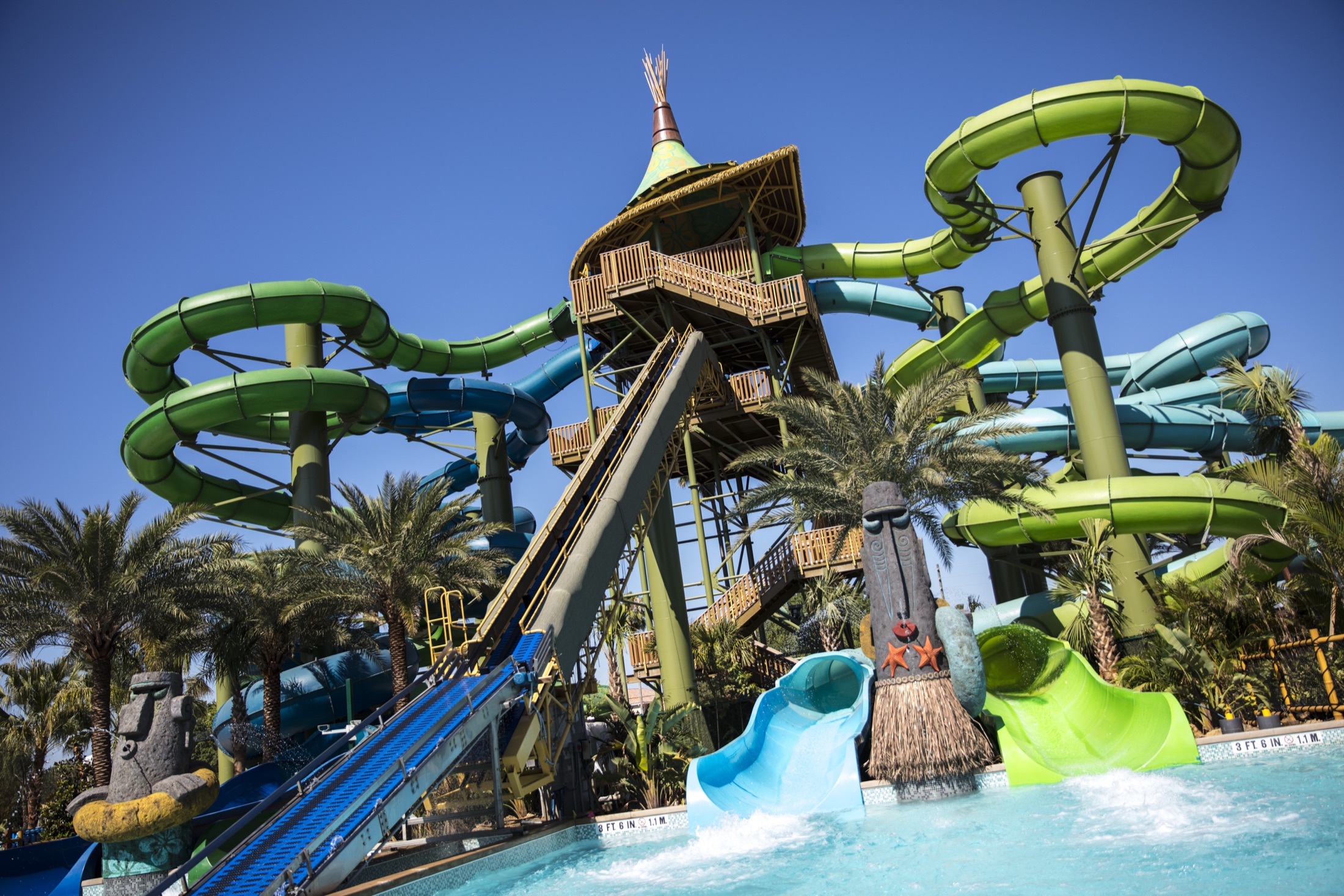 Taniwha Tubes slides at Universal Volcano Bay