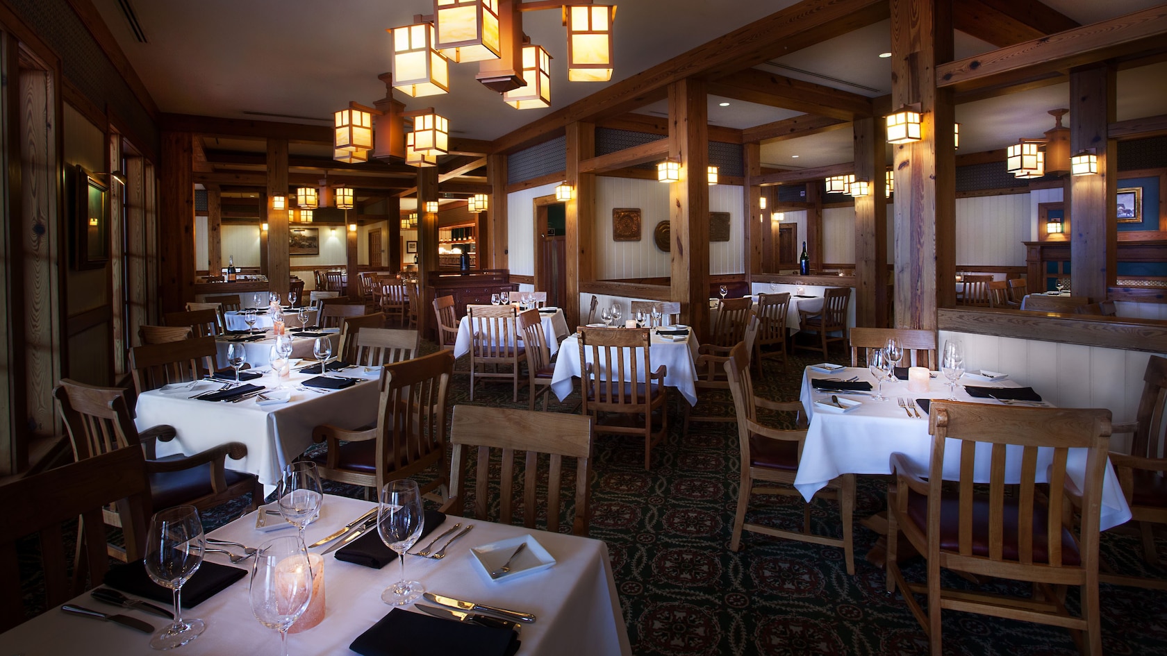 Open kitchen area at Yachtsman Steakhouse